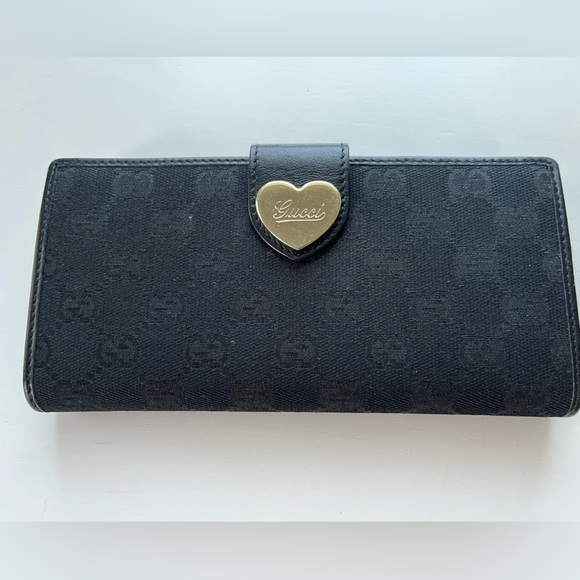 AUTHENTIC Gucci Black GG Canvas & Leather Heart Continental Wallet - Picture 2 of 7